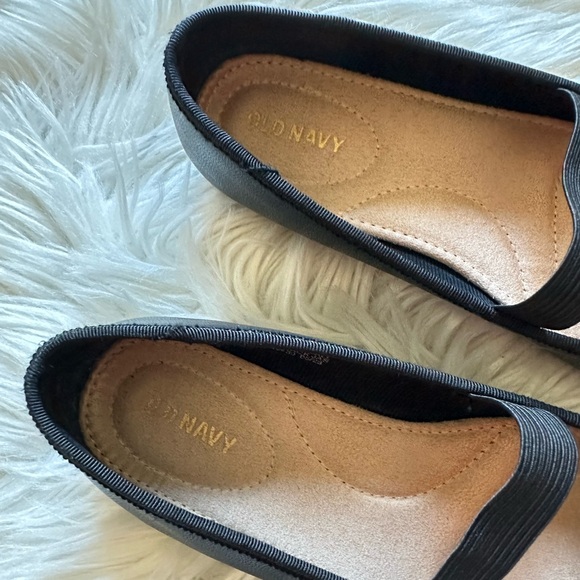Old Navy Mary Jane flats - Picture 6 of 10